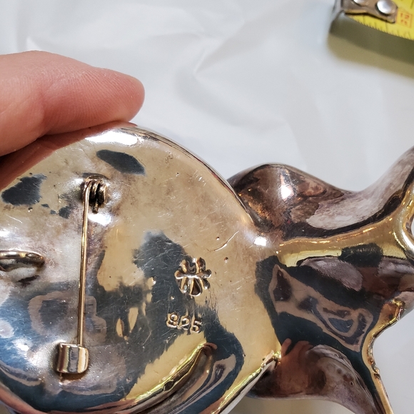 Vintage sterling silver pin-signed - Picture 3 of 10